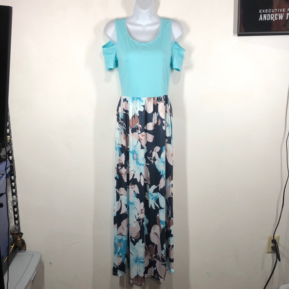 NWT Styleword blue floral maxi dress size small